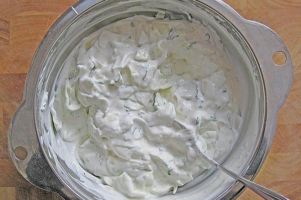Tzatziki with Cucumber and Fennel