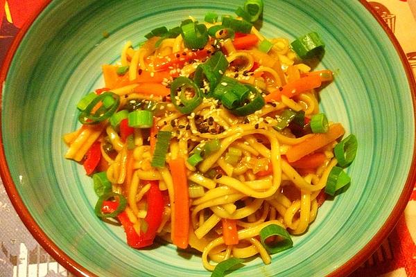 Udon Noodles with 5-spice Sauce