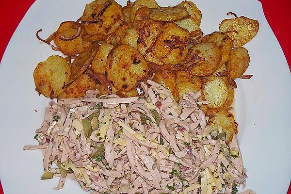 Upper Swabian Sausage Salad with Fried Potatoes