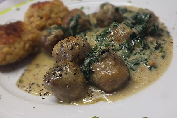 Urmelis Sausage Balls in Spinach – Curry – Coconut Sauce