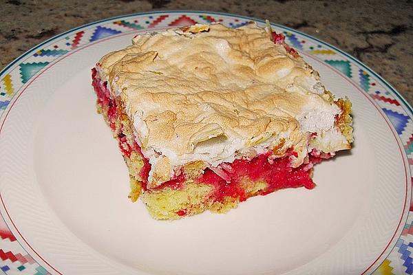 Uschi`s Currant Cake with Almond Meringue
