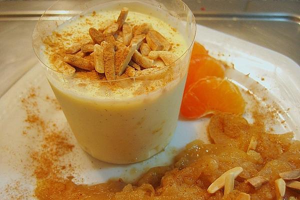 Vanilla – Quark – Flammeri with Caramelized Apple – Almond Compote