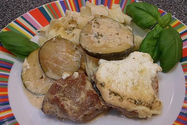 Veal Medallions on Cream – Zucchini