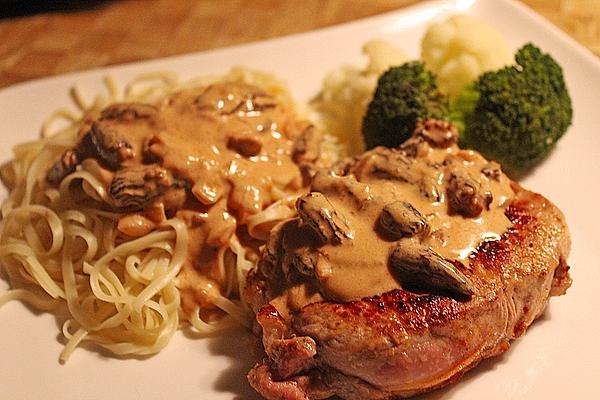 Veal Steaks with Morel Cream Sauce