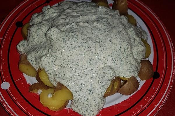 Vegan Green Sauce with Potatoes
