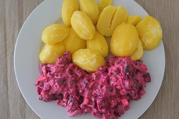 Vegan Herring Salad with Boiled Potatoes