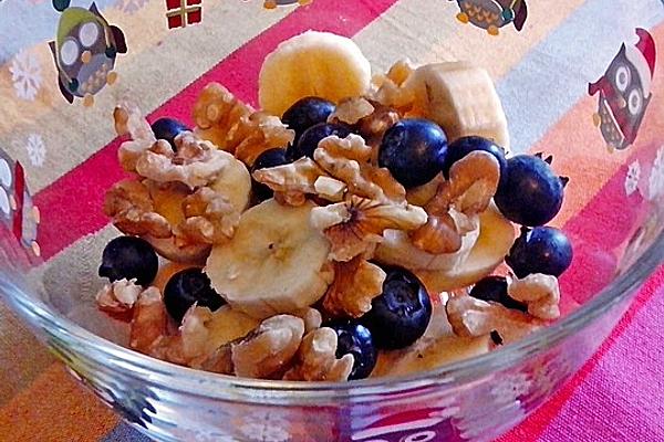Vegan Muesli with Banana, Berries and Nuts