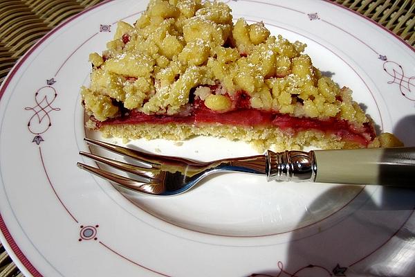 Vegan Strawberry Crumble Cake