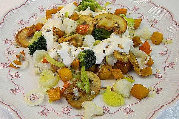 Vegetable Salad with Feta Cheese Sauce