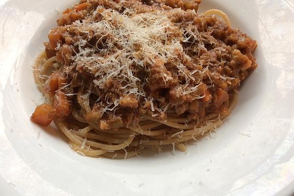 Vegetarian Bolognese with Green Spelled Meal
