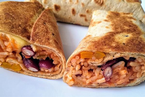Vegetarian Burritos with Rice and Kidney Beans