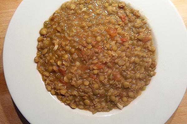Vegetarian Lentil Soup with Tomatoes