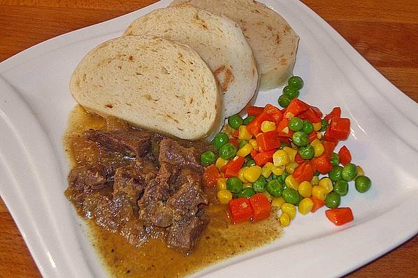 Venison Goulash with Pear