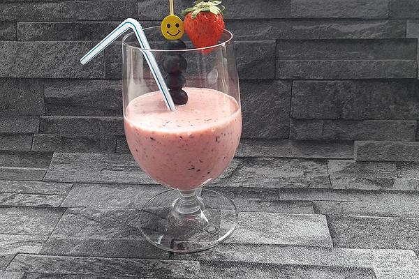 Violet Shake – Blueberry and Strawberry