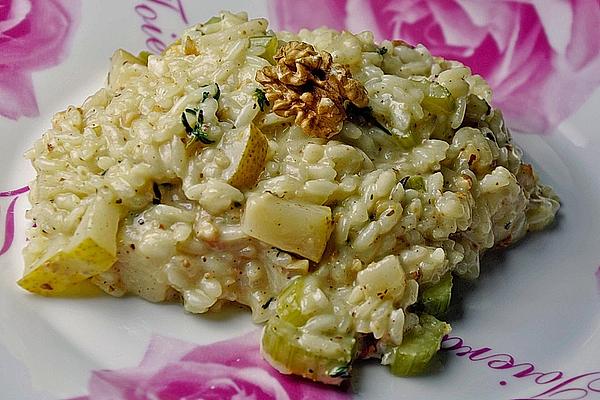 Walnut Risotto with Pear and Thyme