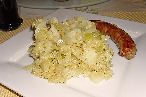 Warm Potato Salad with White Cabbage