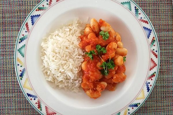 White Beans with Tomato Sauce