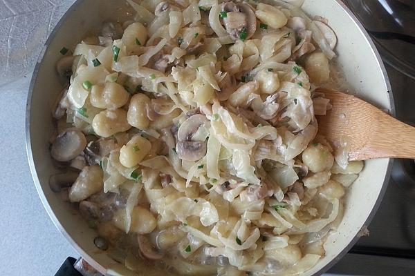 White Cabbage Pan with Fresh Mushrooms and Potato Noodles