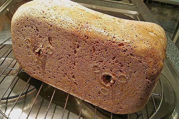 Whole Grain Quinoa Bread