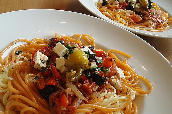 Whole Wheat Spaghetti with Vegetables and Sheep Cheese