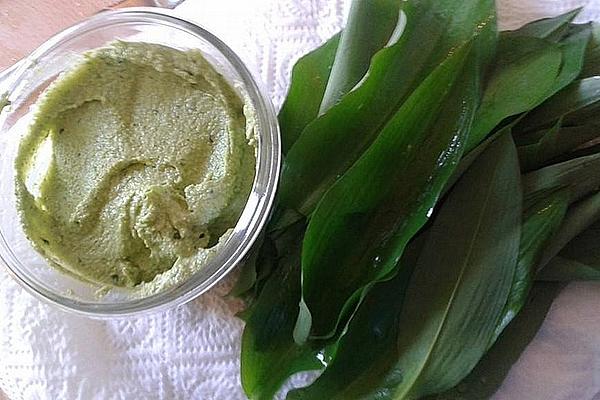 Wild Garlic Cashew Pesto