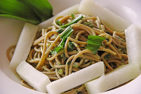 Wild Garlic – Linguine with Kohlrabi