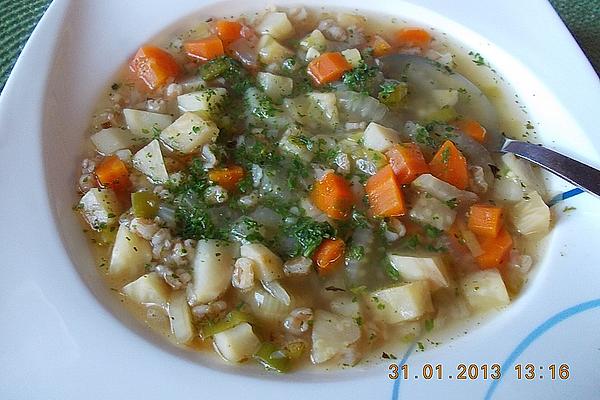 Winter Vegetable Soup with Spelled Grains