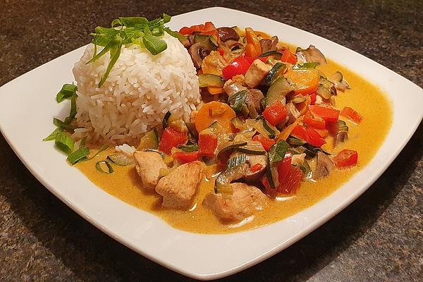 Wok Vegetables with Chicken and Coconut Milk