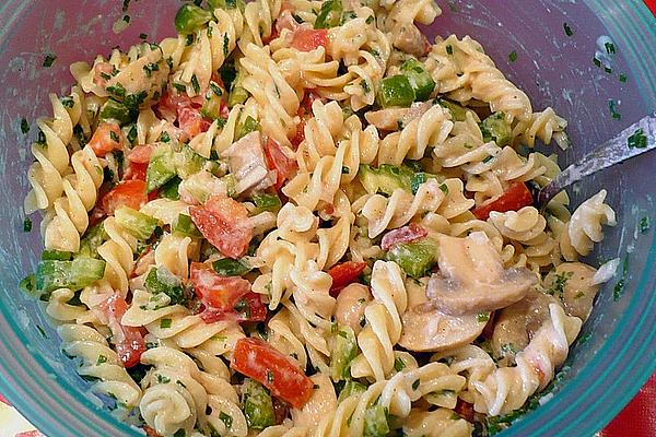 WW – Light Pasta Salad with Peppers and Mushrooms