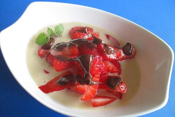 Yogurt and Almond Milk with Strawberries
