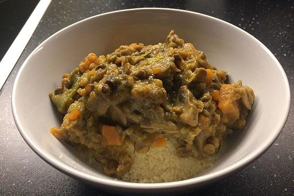 Zucchini and Lentil Curry