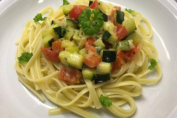 Zucchini and Pepper Noodles