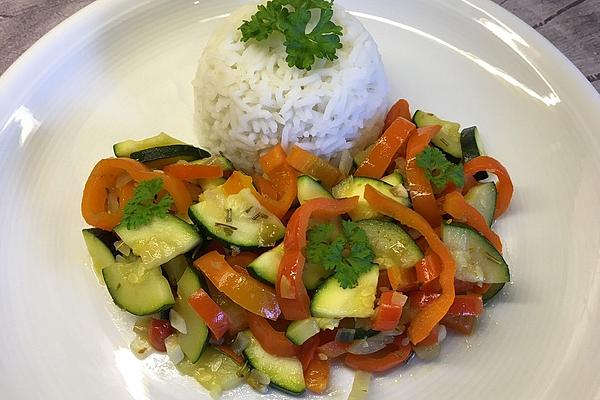 Zucchini and Pointed Pepper Pan