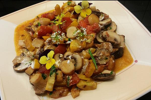 Zucchini – Mushroom – Tomato Pan