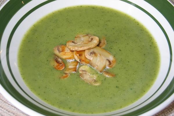 Zucchini Soup with Mushrooms