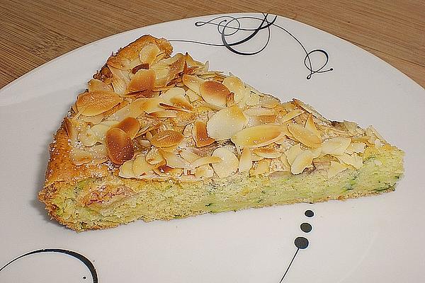 Zucchini – Sponge Cake with Apple