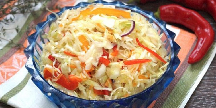 Cabbage and Bell Pepper Salad