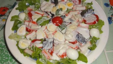 Egg Salad with Crabs