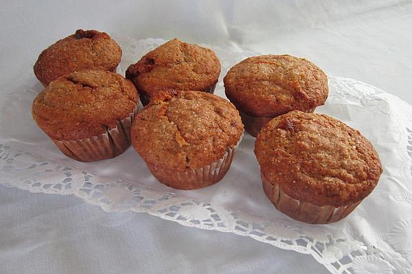 Applesauce Muffins Filled with White Chocolate