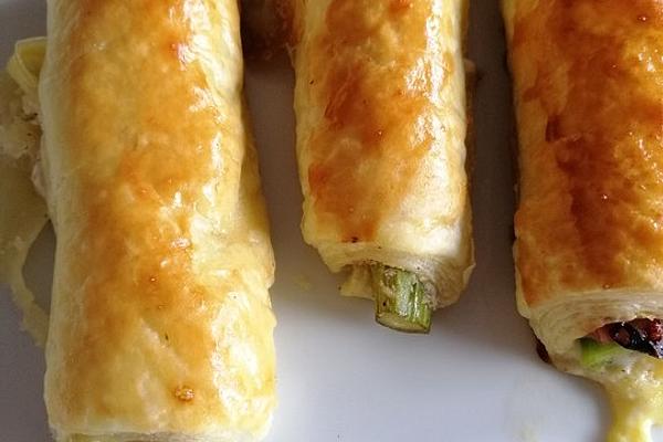 Asparagus Puff Pastry Rolls