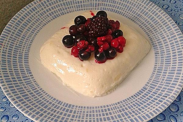 Bavarian Cream with Red Berries