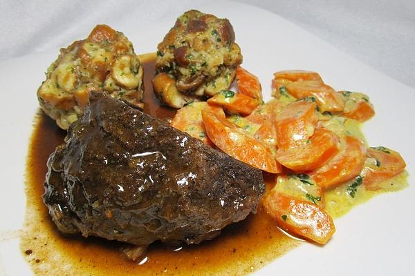 Beef Cheeks in Mulled Wine Sauce