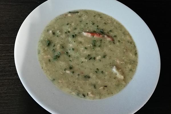 Broccoli Soup with Salmon Strips