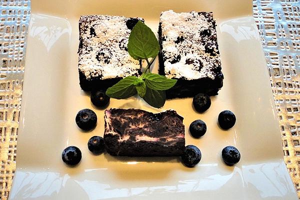 Brownies with Blueberry Cheesecake Filling