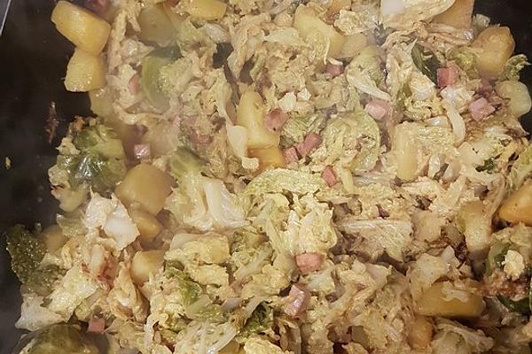 Brussels Sprouts and Savoy Cabbage Potato Pot