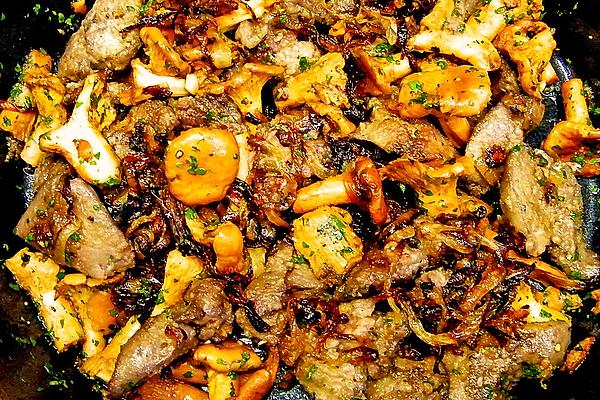 Chanterelles with Chicken Liver