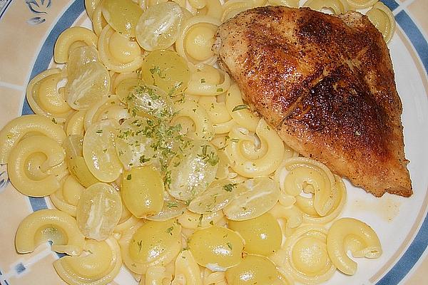 Chicken Breast with White Grapes