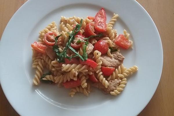 Chicken Noodle Pan with Rocket