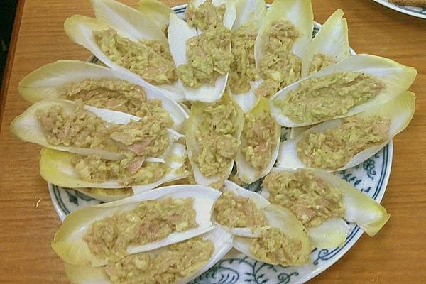 Chicory Boat with Avocado and Tuna Filling