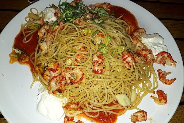 Crawfish with Garlic on Spaghetti